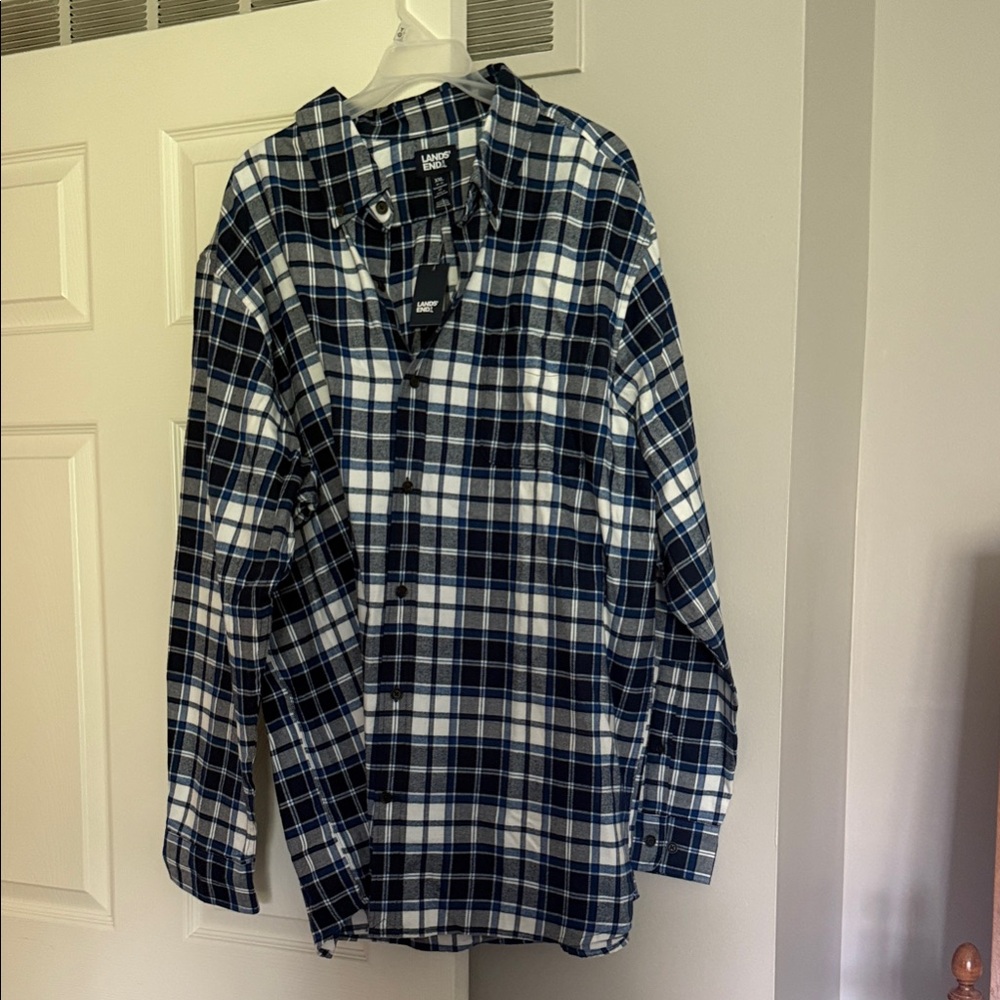 Lands End new with tags flannel shirt, navy, white, blue
